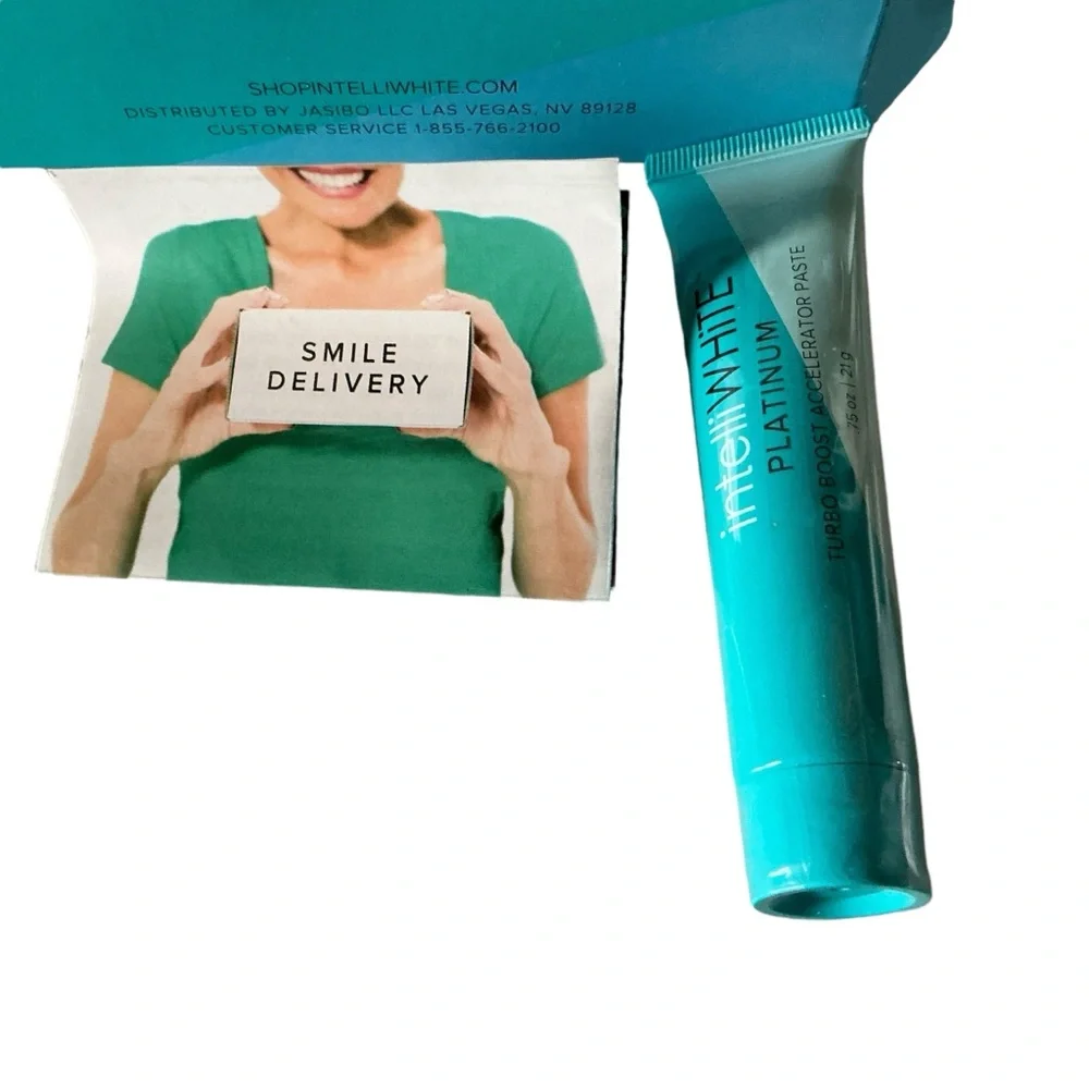 Intelliwhite platinum teeth whitening turbo boost accelerator paste
